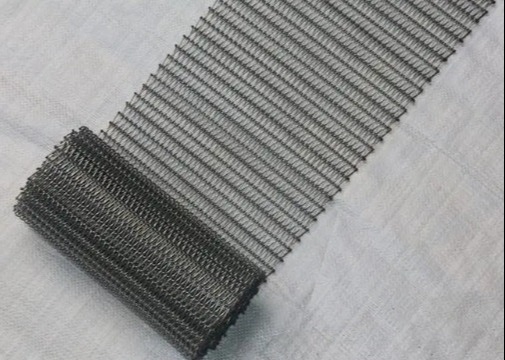 Oil Resistant Mesh Conveyor Belt 304 Stainless Steel Balanced Weave