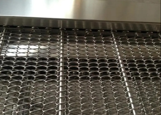 Cleaning Carrot 304 Stainless Steel Chain Mesh Conveyor Belt Anti Oxidization