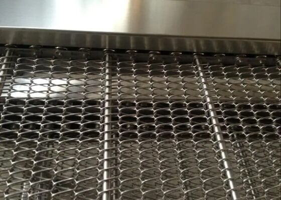 Food Grade 304 Stainless Steel Conveyor Belt Corrosion Proof for Vegetable Washing