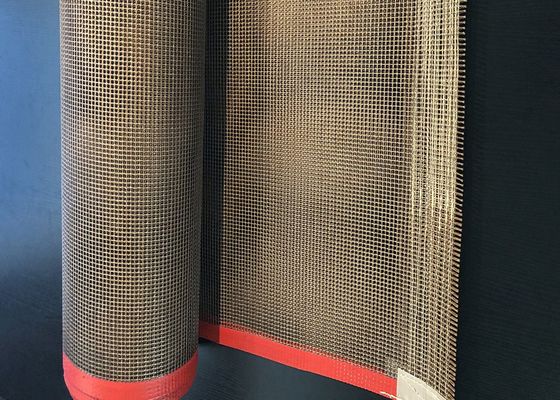 Pet Food Drying 4*4mm Hole Non Stick  Conveyor Belts